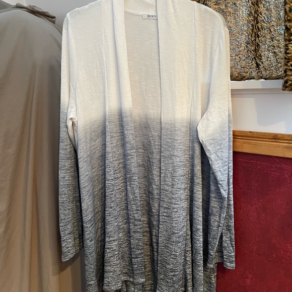 Light cardigan - Picture 3 of 3